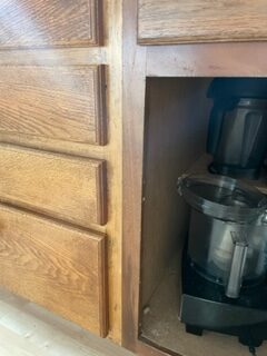 solid wood kitchen cabinets