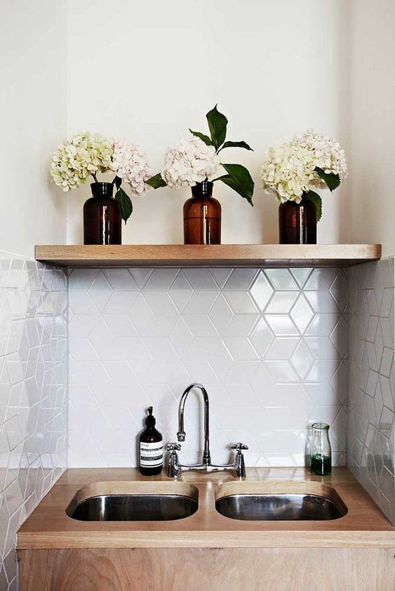 geometric backsplash tile