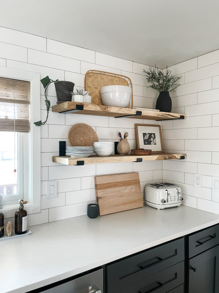 how to decorate shelves