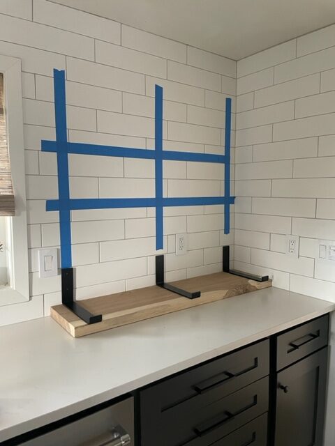 how to space kitchen shelves