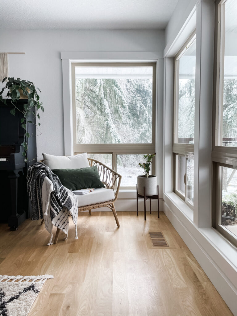 cozy reading corner home design
