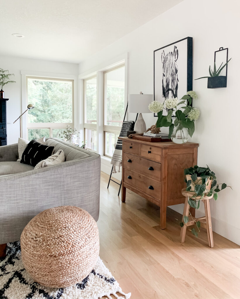 neutral living room decor
