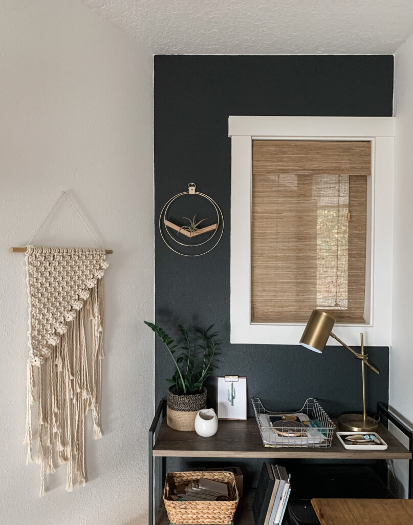 little office nook with layers of texture