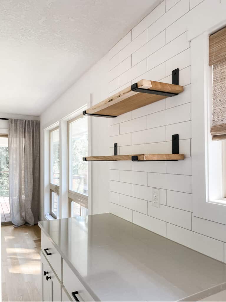 kitchen open shelving