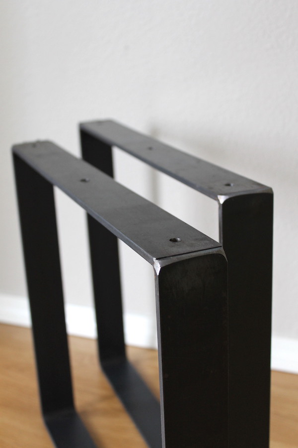metal bench legs