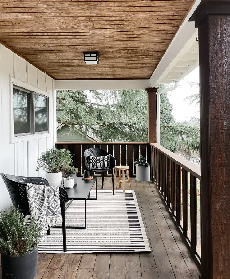outdoor living room